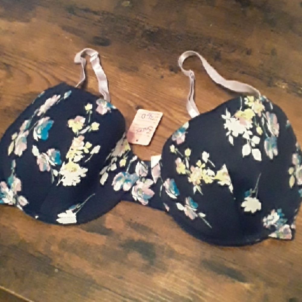 Floral 36D Kmart/Sears Gorgeous Padded Underwire Bra